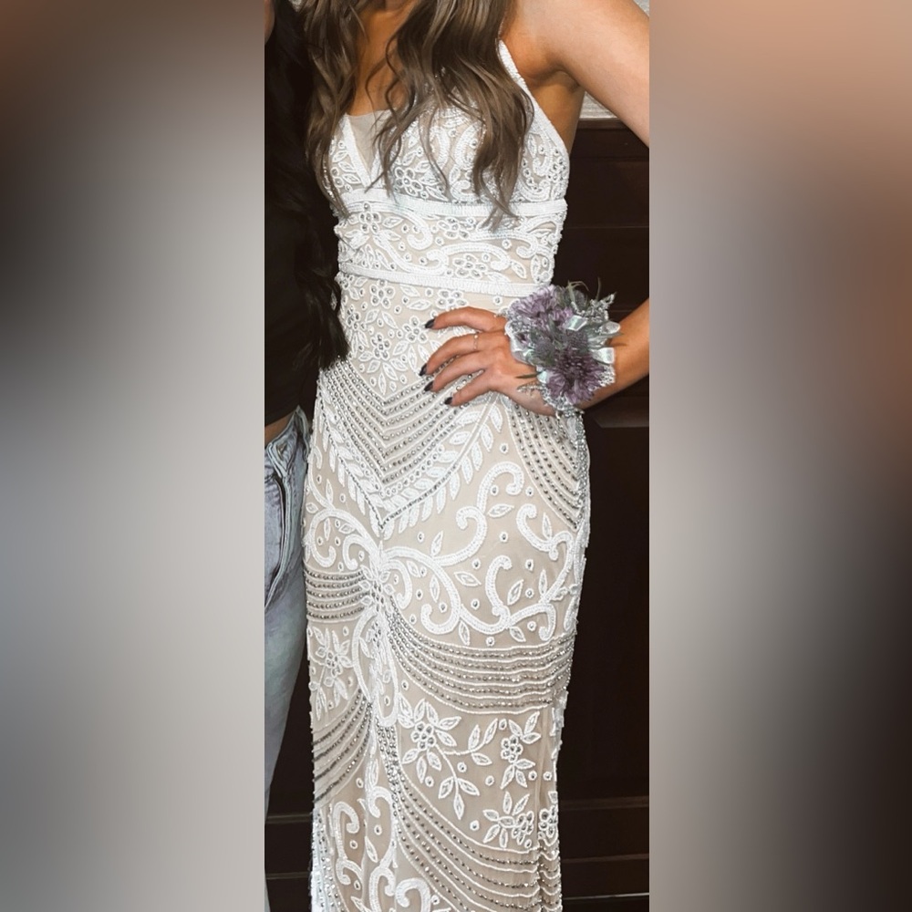 Sherri Hill Prom Dress - Picture 3 of 5